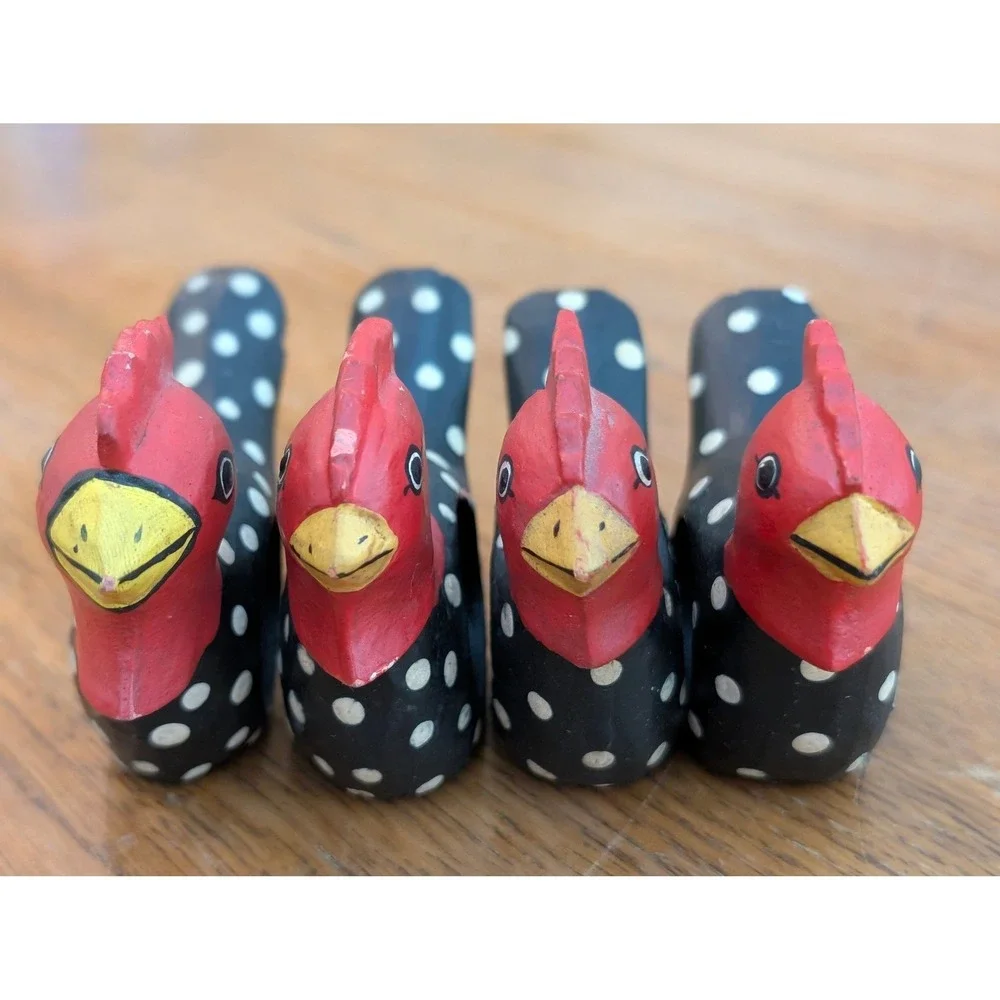 Vintage‎ Hand Painted Wooden Chicken Napkin Rings 4 Black Polka Dot Folk Art